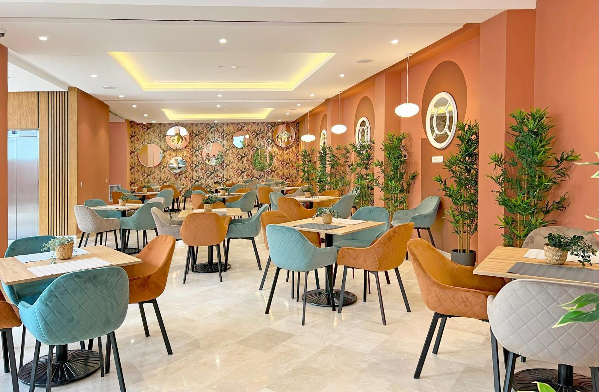 Soho Boutique Tetuan Hotel เทโทอัน ภายนอก รูปภาพ